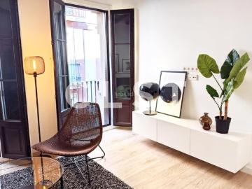 Piso en venta en Barcelona, Gòtic. Un exclusivo ático con terraza privada en el corazón del Barrio Gótico de Barcelona. Pisos.