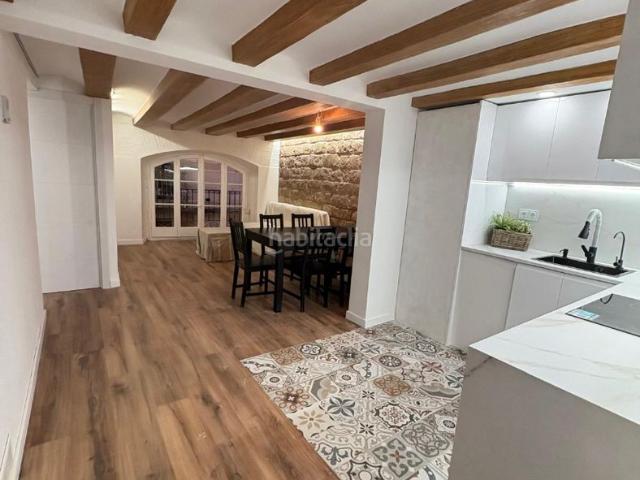 Piso en venta en Barcelona, Gòtic. Espectacular piso a estrenar de 95 m² con 3 habitaciones y 2 baños completos en el Barrio Gótico. Pisos.