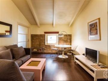 Piso en venta en Barcelona, Gòtic. Fabuloso Ático con encanto en el corazón de Barcelona. Pisos.