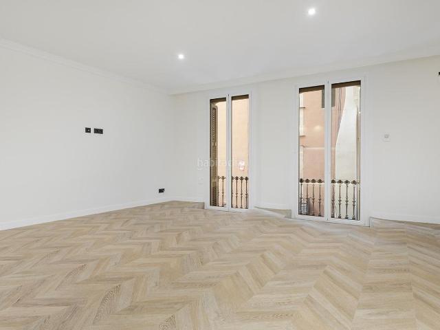 Piso en venta en Barcelona, Gòtic. Fabuloso piso reformado en el Gòtic. Pisos.