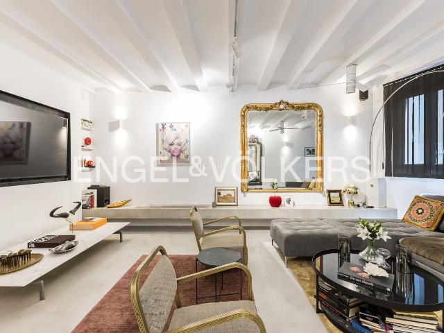 Piso en venta en Barcelona, Gòtic. Lujo en Port Vell. Pisos.