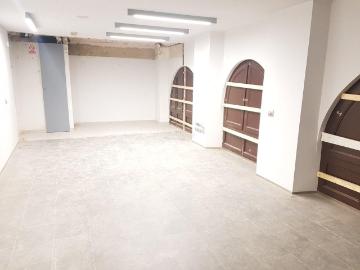 Piso en venta en Barcelona, Gòtic. Piso a reformar céntrico al lado del ayuntamiento de Barcelona. Pisos.