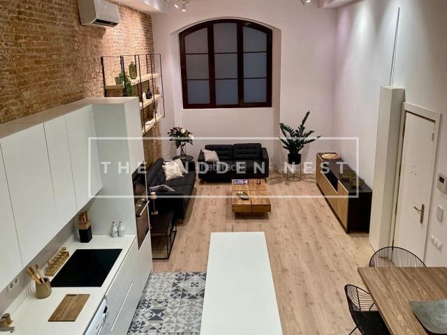 Piso en venta en Barcelona, Gòtic. Piso de diseño, welcome to live Barcelonas life 2 Habitaciones 2 Baños. Pisos.