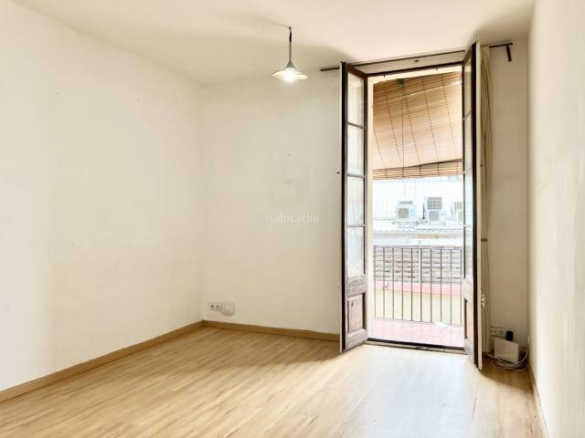 Piso en venta en Barcelona, Gòtic. Piso de tres habitaciones en el Gòtic. Pisos.