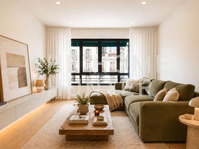 Piso en venta en Barcelona, Gòtic. Piso de 148 m2 en venta en El Gòtic, Barcelona. Pisos.