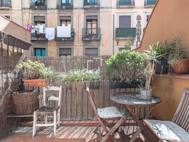 Piso en venta en Barcelona, Gòtic. Piso de 2 dormitorios en venta en Gótico, Barcelona. Pisos.