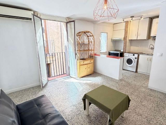 Piso en venta en Barcelona, Gòtic. Piso en Calle Roca Gotico. Pisos.