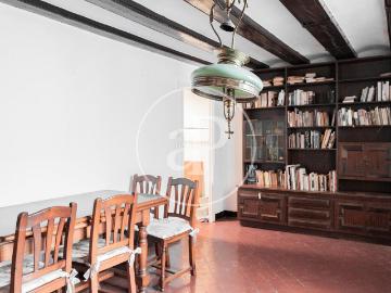 Piso en venta en Barcelona, Gòtic. Piso en venta en el corazón de Barcelona. Pisos.