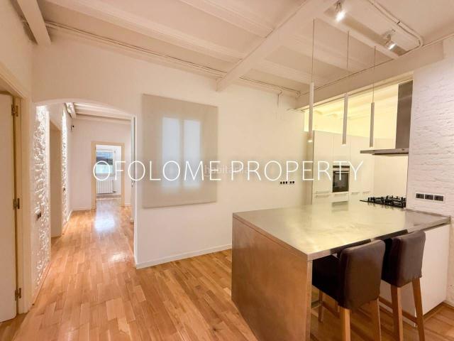 Piso en venta en Barcelona, Gòtic. Piso en venta en El Gòtic, Barcelona. Pisos.