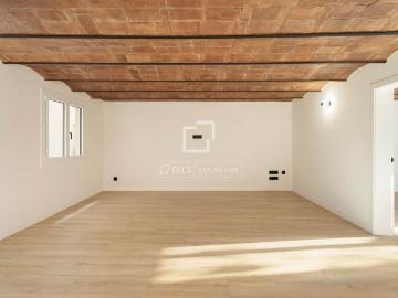 Piso en venta en Barcelona, Gòtic. Piso totalmente reformado de dos dormitorios en venta en el barrio Gótico, Barcelona. Pisos.