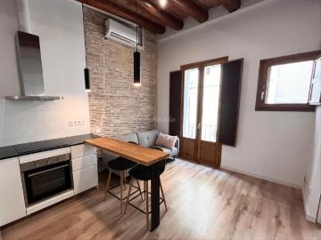 Piso en venta en Barcelona, Gòtic. Reformado integralmente de diseño en el Barrio Gótico. Pisos.