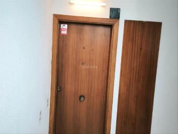 Piso en venta en Barcelona, Guinardó. Vivienda toda exterior con opciones. Pisos.