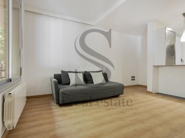 Piso en venta en Barcelona, Guinardó. Excelente ubicación reforma integral de diseño y calidad. Pisos.