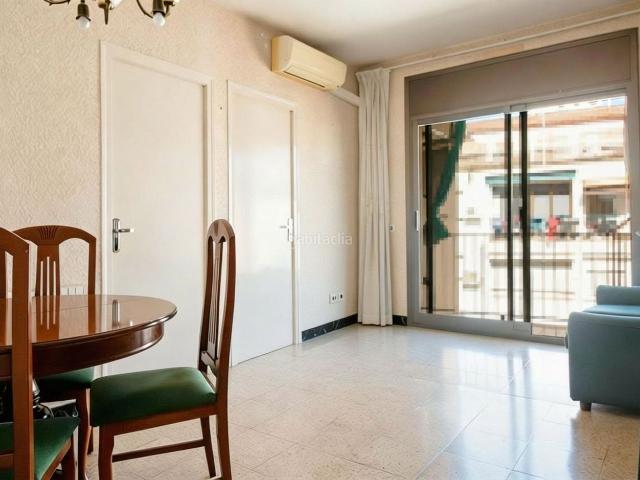Piso en venta en Barcelona, Guinardó. Piso luminoso en LLuis Sagnier. Pisos.