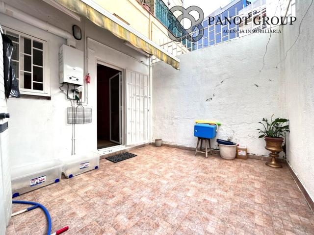 Piso en venta en Barcelona, Guinardó. Pisos.