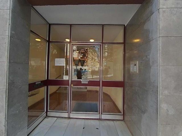 Piso en venta en Barcelona, Guinardó. Pisos.