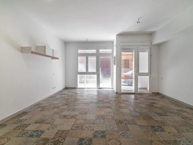 Piso en venta en Barcelona, Horta. Pisos.