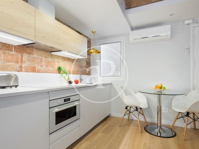 Piso en venta en Barcelona, Hostafrancs. Piso en venta en Sants. Pisos.