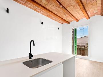 Piso en venta en Barcelona, Hostafrancs. Precioso piso a estrenar en Sants. Pisos.