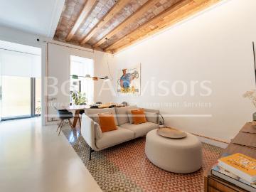 Piso en venta en Barcelona, L´Antiga Esquerra de l´Eixample. Maravilloso piso reformado con elementos originales cerca de Enric Granados. Pisos.