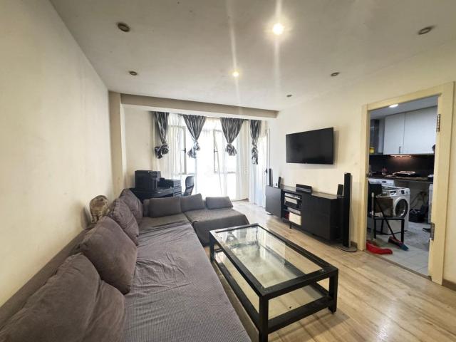 Piso en venta en Barcelona, L´Antiga Esquerra de l´Eixample. Excelente piso en el centro de Barcelona. Pisos.