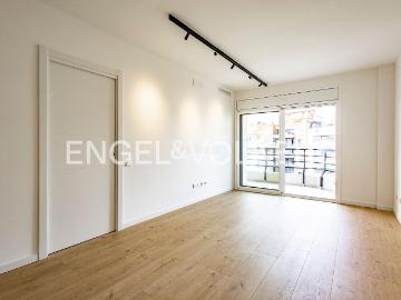 Piso en venta en Barcelona, L´Antiga Esquerra de l´Eixample. Exclusiva vivienda alta reformada a estrenar en Eixample Esquerra. Pisos.