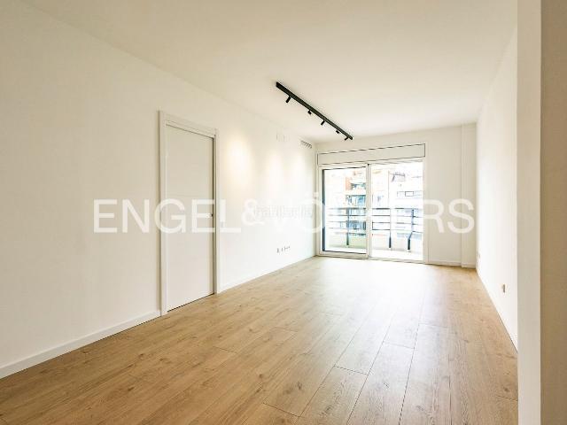 Piso en venta en Barcelona, L´Antiga Esquerra de l´Eixample. Exclusiva vivienda alta reformada a estrenar en Eixample Esquerra. Pisos.