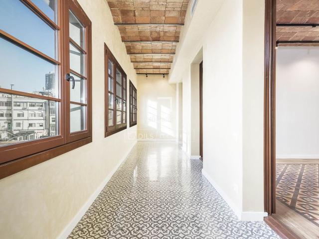 Piso en venta en Barcelona, L´Antiga Esquerra de l´Eixample. En venta piso recién reformado de tres dormitorios en lEixample Derecho. Pisos.