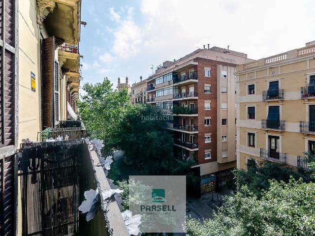 Piso en venta en Barcelona, L´Antiga Esquerra de l´Eixample. ¡PISO EN VENTA DE 6 DORMITORIOS EN LA CALLE CONSELL DE CENT, BARCELONA!. Pisos.