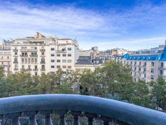 Piso en venta en Barcelona, L´Antiga Esquerra de l´Eixample. Piso en venta en finca regia en Diagonal. Pisos.