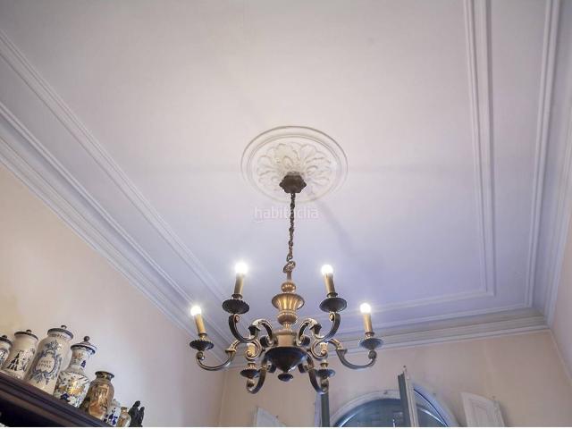 Piso en venta en Barcelona, L´Antiga Esquerra de l´Eixample. Piso exclsuivo con techos altos y balcones en Aribau. Pisos.