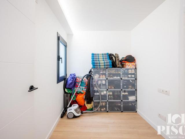 Piso en venta en Barcelona, La Teixonera. magnífica vivienda ubicada en finca totalmente rehabilitada con ascensor. Pisos.