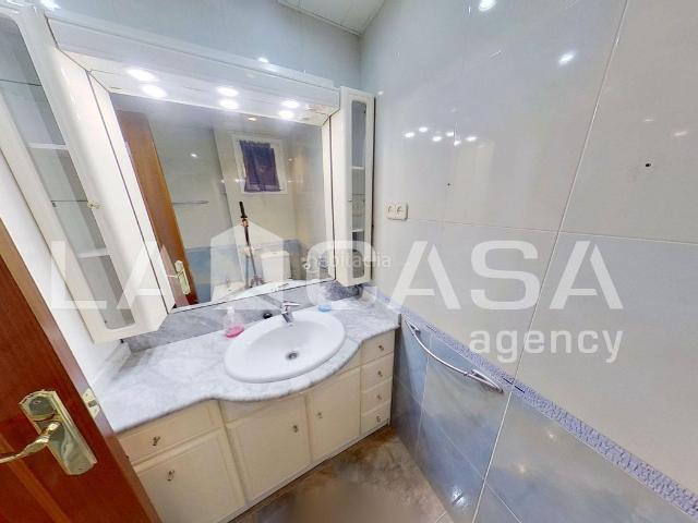 Piso en venta en Barcelona, La Verneda La Pau. Piso en venta en Calle de Torà. Pisos.