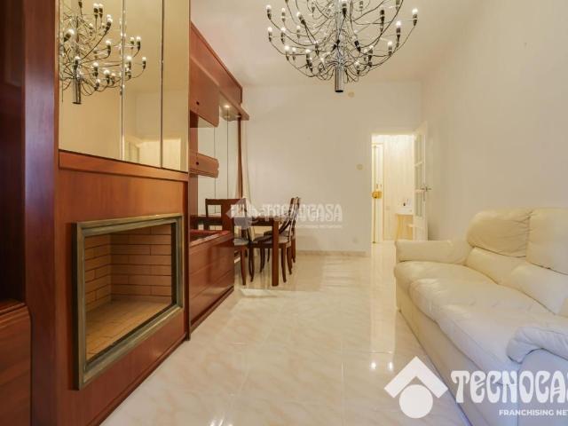 Piso en venta en Barcelona, La Bordeta. Piso en venta en Barcelona. Pisos.