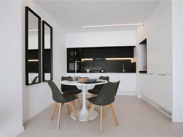 Piso en venta en Barcelona, La Bordeta. Pisos.