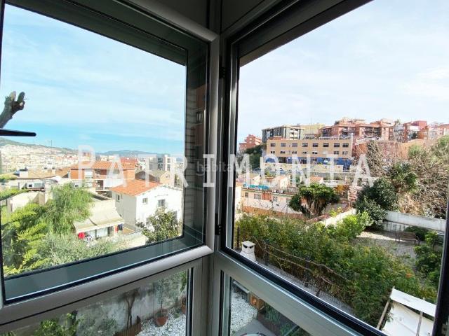 Piso en venta en Barcelona, La Font d´en Fargues. Piso impecable en rentabilidad. Pisos.