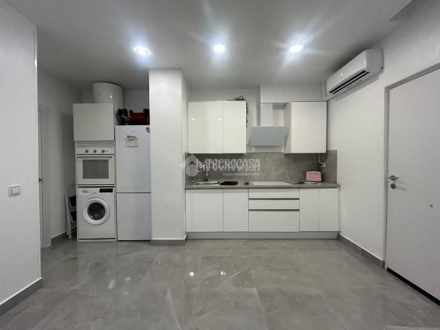 Piso en venta en Barcelona, La Marina del Port. Piso en venta en Barcelona. Pisos.