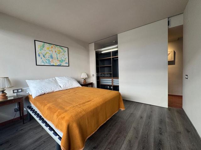 Piso en venta en Barcelona, La Nova Esquerra de l´Eixample. Gran oportunidad junto a Sants Estació piso de 90 m con múltiples posibilidades. Pisos.