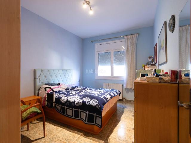 Piso en venta en Barcelona, La Nova Esquerra de l´Eixample. EXTERIOR LUMINOSO ORIENTACIÓN SUR TERRAZA CON VISTAS 4 HABITACIONES 2 BAÑOS ASCENSOR SERVICIOS Y COMUNICACIONES AIRE ACONDIC. Pisos.