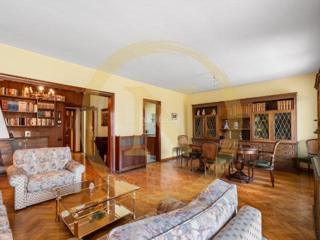 Piso en venta en Barcelona, La Nova Esquerra de l´Eixample. Fantástico piso en Nova Esquerra de Eixample. Pisos.