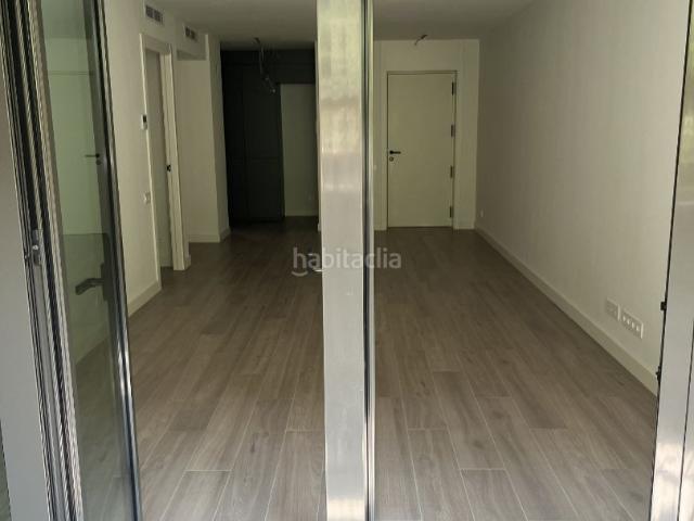 Piso en venta en Barcelona, La Nova Esquerra de l´Eixample. OBRA NUEVA CON 2 PLAZAS PARKING, TERRAZA, PISCINA, 3 HABITACIONES Y 2 BAÑOS EN ZONA PEATONAL DE CALLE ROCAFORT EIXAMPLE IZQUIERDO. Pisos.