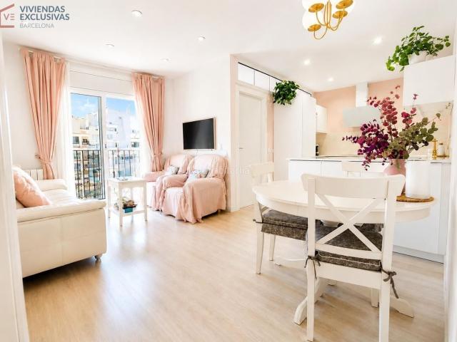 Piso en venta en Barcelona, La Nova Esquerra de l´Eixample. Piso en venta en Avenida de Roma. Pisos.