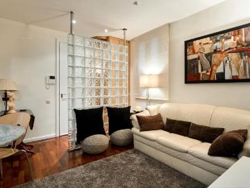 Piso en venta en Barcelona, La Nova Esquerra de l´Eixample. Piso reformado en finca regia zona Sant Antoni. Pisos.