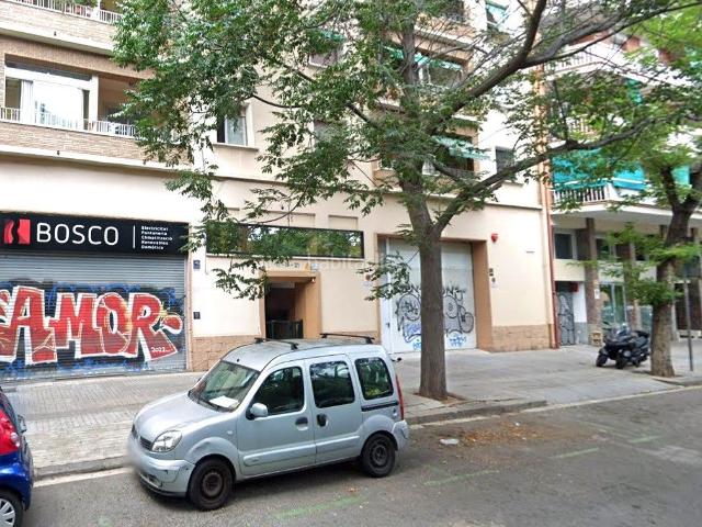 Piso en venta en Barcelona, Navas. Vivienda en Barcelona. Pisos.
