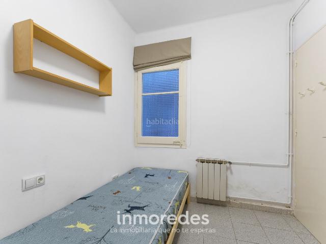 Piso en venta en Barcelona, Navas. Piso en venta en Calle de Biscaia. Pisos.