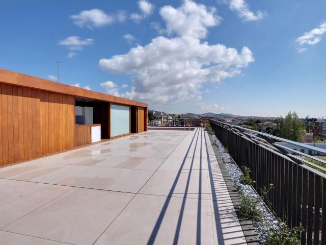 Piso en venta en Barcelona, Pedralbes. Uno de los áticos más exclusivos. Pisos.