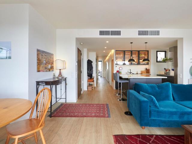 Piso en venta en Barcelona, Pedralbes. PISO EN VENTA CON PARKING Y JARDIN COMUNITARIO BARCELONA. Pisos.