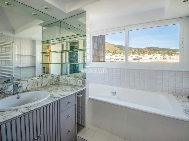 Piso en venta en Barcelona, Pedralbes. Pisos.