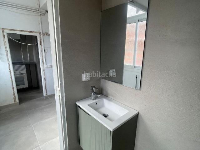Piso en venta en Barcelona, Poblenou. Marià Aguiló Junto al mar. Pisos.