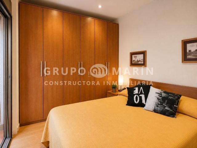 Piso en venta en Barcelona, Poblenou. GRUPO MARIN presenta EXCLUSIVA vivienda en una segunda planta, situado en pleno eje comercial de Poblenou. Pisos.